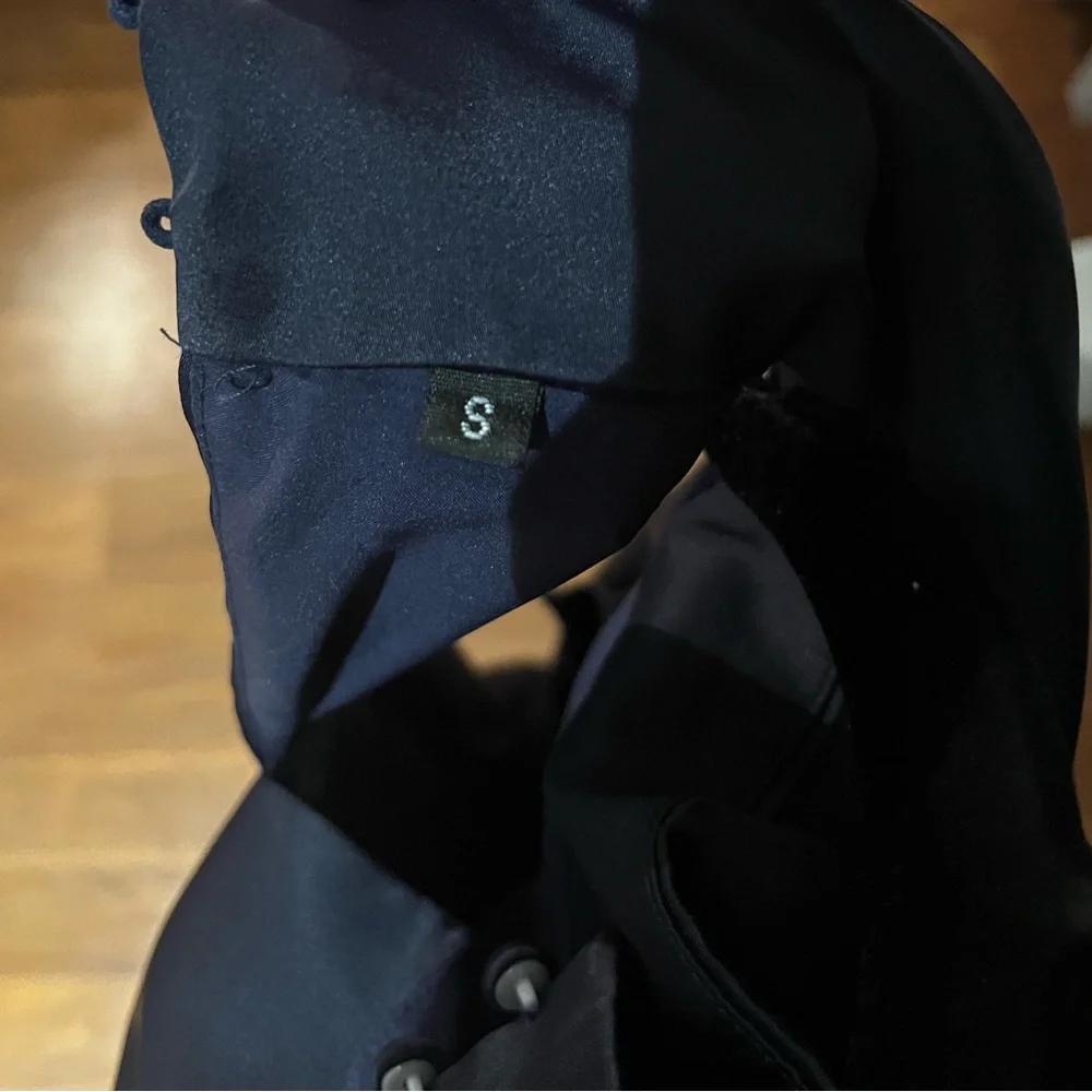 Elegant Navy One-Shoulder Dress - Picture 2 of 4